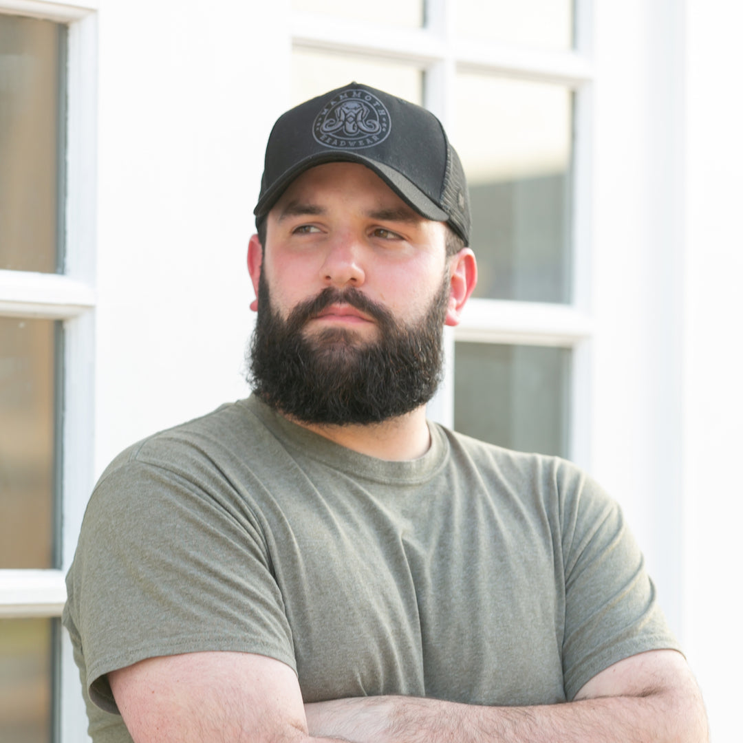 Classic Trucker XXL Hat: Blacked Out Design for Comfort